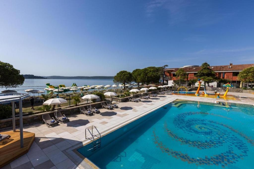 Apartments Vila Barka Portorož Exteriör bild